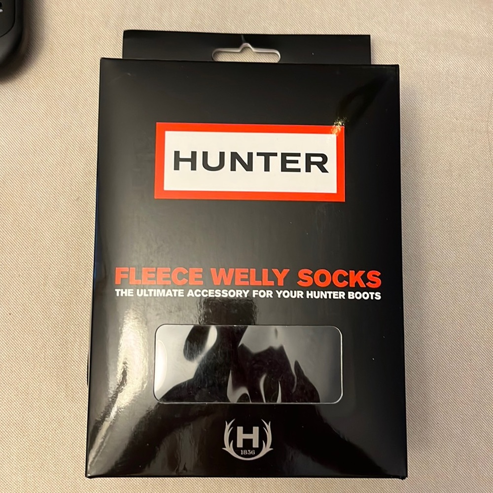 BNIP Hunter Fleece Welly Socks.  US Size 5-7 Black